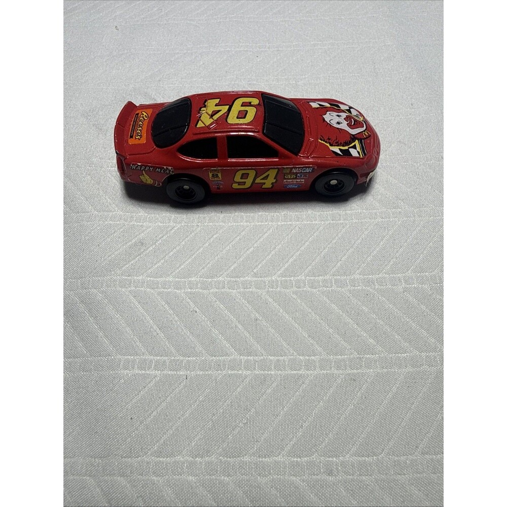 Bill Elliott #94 McDonald's Monopoly 1996 Ford Thunderbird 1:64 Racing Champions